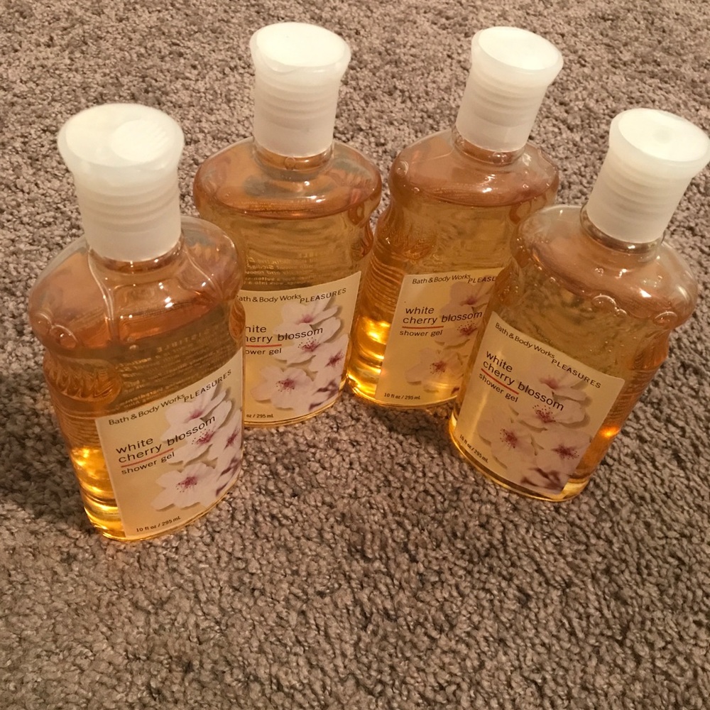 Bath & Body Works White Cherry Blossom Shower Gel
